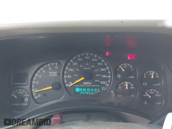 ✅ 1999 Chevrolet Silverado 2500 LT • VIN: 1GCGK29U2XE206394 • Lot: 43145953. Wystawiony na IAAI z przebiegiem 254 651 mil. Bezpłatny archiwum sprzedaży aukcyjnych z USA i szczegółowy raport historii pojazdu na DreamBid. Zdjęcie 7.