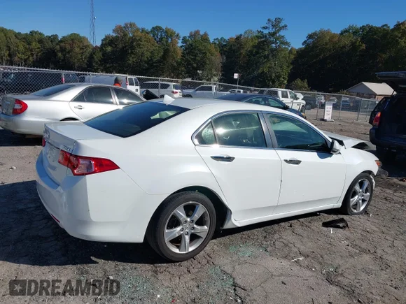 ✅ 2014 Acura TSX Technology • VIN: JH4CU2F64EC001018 • Лот: 43439448. Опубліковано раніше на IAAI з пробігом 149 932 миль. Безкоштовний доступ до архіву аукціонних продажів зі США та докладний звіт про історію автомобіля на DreamBid. Зображення 4.