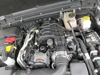 ✅ 2022 Jeep Gladiator Willys Sport • VIN: 1C6HJTAG5NL130222 • Lot: 49098205. Listed on Copart with 23,136 mi. Free auction sales archive from the USA and detailed vehicle history report at DreamBid. Image 14.