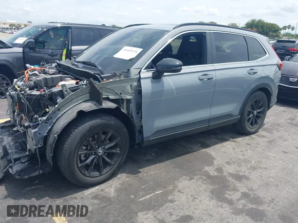 ✅ 2024 Honda CR-V Sport • VIN: 7FARS5H55RE023145 • Lot: 45089578. Wystawiony na IAAI z przebiegiem 25 078 mil. Bezpłatny archiwum sprzedaży aukcyjnych z USA i szczegółowy raport historii pojazdu na DreamBid. Zdjęcie 2.