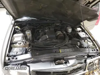 ✅ 2001 Chevrolet S-10 • VIN: 1GCCS14511K133245 • Лот: 83071044. Опубликован ранее на Copart с пробегом 113 607 миль. Бесплатный доступ к архиву аукционных продаж из США и подробный отчёт об истории автомобиля на DreamBid. Изображение 15.