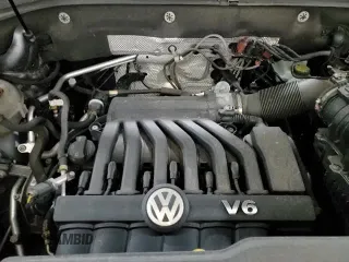 ✅ 2018 Volkswagen Atlas SE • VIN: 1V2PR2CA5JC576556 • Lot: 86098195. Wystawiony na Copart z przebiegiem 89 037 mil. Bezpłatny archiwum sprzedaży aukcyjnych z USA i szczegółowy raport historii pojazdu na DreamBid. Zdjęcie 16.