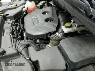 ✅ 2019 Lincoln MKC Reserve • VIN: 5LMCJ3D96KUL49964 • Lot: 43191254. Wystawiony na IAAI z przebiegiem 77 324 mil. Bezpłatny archiwum sprzedaży aukcyjnych z USA i szczegółowy raport historii pojazdu na DreamBid. Zdjęcie 19.