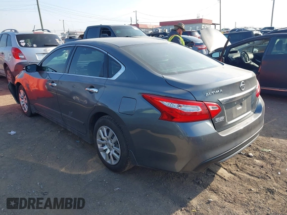 ✅ 2016 Nissan Altima S • VIN: 1N4AL3APXGN387295 • Lot: 44696677. Wystawiony na IAAI z przebiegiem 135 782 mil. Bezpłatny archiwum sprzedaży aukcyjnych z USA i szczegółowy raport historii pojazdu na DreamBid. Zdjęcie 3.