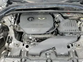 ✅ 2018 MINI Countryman Cooper • VIN: WMZYV5C32J3E04671 • Lot: 70442965. Wystawiony na Copart z przebiegiem 88 633 mil. Bezpłatny archiwum sprzedaży aukcyjnych z USA i szczegółowy raport historii pojazdu na DreamBid. Zdjęcie 14.