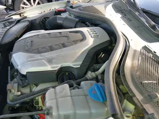 ✅ 2016 Audi A6 Premium Plus • VIN: WAUFGAFC3GN123217 • Lot: 42527706. Wystawiony na IAAI z przebiegiem 121 034 mil. Bezpłatny archiwum sprzedaży aukcyjnych z USA i szczegółowy raport historii pojazdu na DreamBid. Zdjęcie 19.