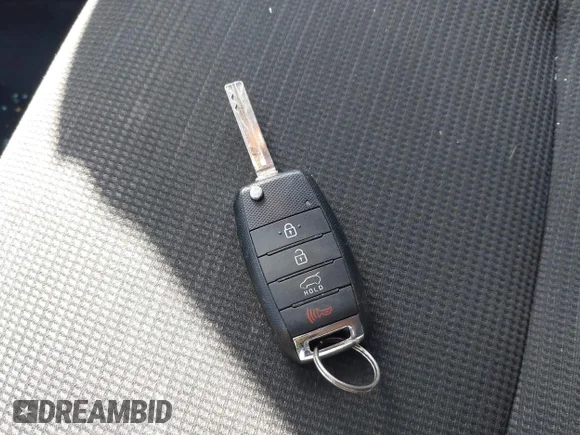 ✅ 2014 Kia Sorento LX • VIN: 5XYKTDA68EG482342 • Lot: 45247258. Listed on IAAI with 157,989 mi. Free auction sales archive from the USA and detailed vehicle history report at DreamBid. Image 11.