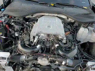 ✅ 2024 Audi S8 • VIN: WAULSBF88RN010711 • Lot: 85973944. Listed on Copart with 6,502 mi. Free auction sales archive from the USA and detailed vehicle history report at DreamBid. Image 16.