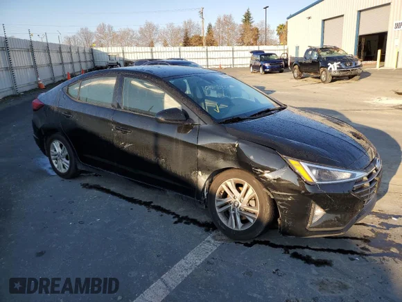 ✅ 2020 Hyundai Elantra Value Edition • VIN: 5NPD84LF2LH565293 • Lot: 71160872. Wystawiony na Copart z przebiegiem 67 560 mil. Bezpłatny archiwum sprzedaży aukcyjnych z USA i szczegółowy raport historii pojazdu na DreamBid. Zdjęcie 4.
