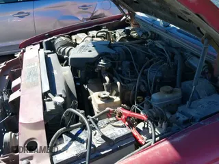 ✅ 2004 Ford Explorer Sport Trac XLS • VIN: 1FMZU67K94UB75010 • Lot: 43548803. Wystawiony na IAAI z przebiegiem 161 036 mil. Bezpłatny archiwum sprzedaży aukcyjnych z USA i szczegółowy raport historii pojazdu na DreamBid. Zdjęcie 19.