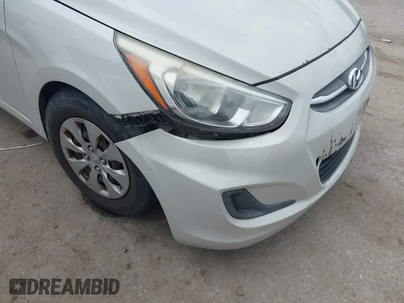 ✅ 2017 Hyundai Accent SE • VIN: KMHCT4AE2HU205776 • Lot: 42425586. Wystawiony na IAAI z przebiegiem 208 907 mil. Bezpłatny archiwum sprzedaży aukcyjnych z USA i szczegółowy raport historii pojazdu na DreamBid. Zdjęcie 6.