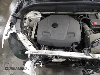 ✅ 2019 Volvo XC60 Momentum • VIN: LYV102RK7KB275830 • Lot: 92472575. Listed on Copart with 64,587 mi. Free auction sales archive from the USA and detailed vehicle history report at DreamBid. Image 16.