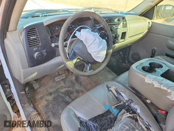 ✅ 2008 Chevrolet Silverado 1500 Work Truck • VIN: 1GCEC14XX8Z219114 • Лот: 76233745. Опубликован ранее на Copart с пробегом 177 270 миль. Бесплатный доступ к архиву аукционных продаж из США и подробный отчёт об истории автомобиля на DreamBid. Изображение 8.