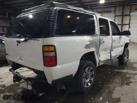 ✅ 2006 Chevrolet Suburban LTZ • VIN: 3GNFK16U76G131989 • Lot: 42014629. Wystawiony na IAAI z przebiegiem 218 151 mil. Bezpłatny archiwum sprzedaży aukcyjnych z USA i szczegółowy raport historii pojazdu na DreamBid. Zdjęcie 4.
