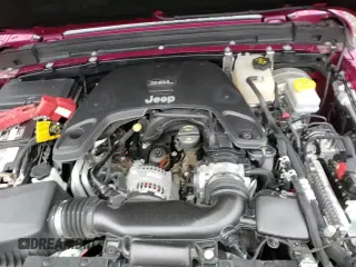 ✅ 2021 Jeep Wrangler Unlimited Sahara • VIN: 1C4HJXEG6MW861359 • Lot: 92857845. Wystawiony na Copart z przebiegiem 56 417 mil. Bezpłatny archiwum sprzedaży aukcyjnych z USA i szczegółowy raport historii pojazdu na DreamBid. Zdjęcie 14.