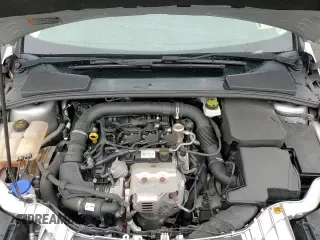 ✅ 2017 Ford Focus SE • VIN: 1FADP3FE3HL309608 • Lot: 82451045. Wystawiony na Copart z przebiegiem 106 124 mil. Bezpłatny archiwum sprzedaży aukcyjnych z USA i szczegółowy raport historii pojazdu na DreamBid. Zdjęcie 13.