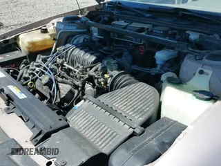 ✅ 1999 Oldsmobile 88 LSS - 1SA • VIN: 1G3HY52K0X4801229 • Lot: 42564627. Wystawiony na IAAI z przebiegiem 126 431 mil. Bezpłatny archiwum sprzedaży aukcyjnych z USA i szczegółowy raport historii pojazdu na DreamBid. Zdjęcie 12.