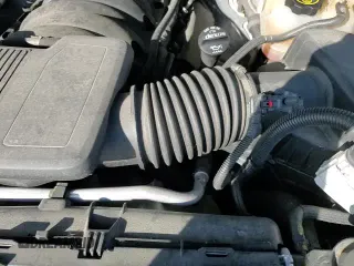 ✅ 2022 GMC Yukon SLT • VIN: 1GKS2BKD7NR352028 • Lot: 47785575. Listed on Copart with 57,432 mi. Free auction sales archive from the USA and detailed vehicle history report at DreamBid. Image 14.