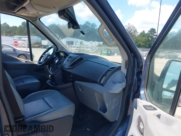 ✅ 2019 Ford Transit • VIN: 1FTYR3XM9KKA63771 • Лот: 43127001. Опубліковано раніше на IAAI з пробігом 165 595 миль. Безкоштовний доступ до архіву аукціонних продажів зі США та докладний звіт про історію автомобіля на DreamBid. Зображення 5.