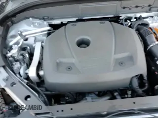 ✅ 2025 Volvo XC60 Ultra • VIN: YV4H60RM9S1033810 • Лот: 42432325. Опубликован ранее на Copart с пробегом 2 412 миль. Бесплатный доступ к архиву аукционных продаж из США и подробный отчёт об истории автомобиля на DreamBid. Изображение 17.