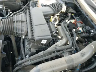 ✅ 2025 Ford Escape ST-Line Select • VIN: 1FMCU9NA7SUA82291 • Lot: 42918135. Listed on IAAI with 6,185 mi. Free auction sales archive from the USA and detailed vehicle history report at DreamBid. Image 23.