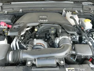 ✅ 2019 Jeep Wrangler Unlimited Sport S • VIN: 1C4HJXDG2KW678555 • Lot: 42748514. Wystawiony na IAAI z przebiegiem 43 652 mil. Bezpłatny archiwum sprzedaży aukcyjnych z USA i szczegółowy raport historii pojazdu na DreamBid. Zdjęcie 20.