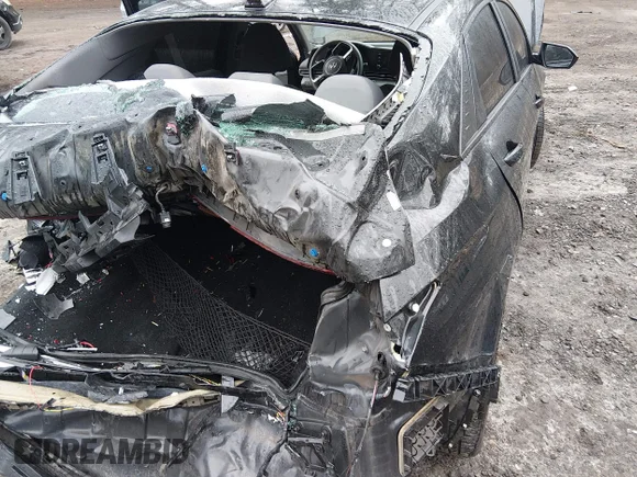 ✅ 2023 Hyundai Elantra SEL • VIN: KMHLM4AG9PU627010 • Lot: 44514489. Wystawiony na IAAI z przebiegiem 43 368 mil. Bezpłatny archiwum sprzedaży aukcyjnych z USA i szczegółowy raport historii pojazdu na DreamBid. Zdjęcie 6.