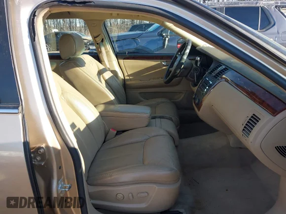 ✅ 2006 Cadillac DTS 1SC • VIN: 1G6KD57Y76U209942 • Lot: 43834825. Wystawiony na IAAI z przebiegiem 90 336 mil. Bezpłatny archiwum sprzedaży aukcyjnych z USA i szczegółowy raport historii pojazdu na DreamBid. Zdjęcie 5.