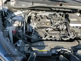 ✅ 2022 Toyota Corolla Cross LE • VIN: 7MUCAABG4NV025648 • Lot: 84296755. Listed on Copart with 42,114 mi. Free auction sales archive from the USA and detailed vehicle history report at DreamBid. Image 16.