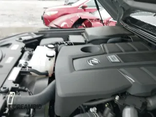 ✅ 2024 Lexus GX 550 Luxury • VIN: JTJVBCDX6R5002471 • Lot: 41014710. Wystawiony na IAAI z przebiegiem 6 804 mil. Bezpłatny archiwum sprzedaży aukcyjnych z USA i szczegółowy raport historii pojazdu na DreamBid. Zdjęcie 19.