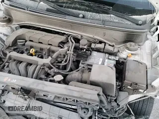 ✅ 2021 Hyundai Venue SEL • VIN: KMHRC8A35MU094327 • Lot: 82430294. Wystawiony na Copart z przebiegiem 36 317 mil. Bezpłatny archiwum sprzedaży aukcyjnych z USA i szczegółowy raport historii pojazdu na DreamBid. Zdjęcie 16.