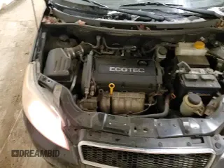 2009 Chevrolet Aveo 1LT z VIN KL1TD66E29B382239, wystawiony jako Copart lot #84916034 z przebiegiem 90 803 mil mil oraz Szkoda całkowita • Salvage title. Historia ofert i sprzedaży dostępna na DreamBid. Obrazek 13.