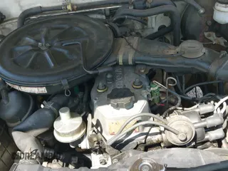 ✅ 1987 Toyota Pickup • VIN: JT4RN63R6H5026476 • Lot: 42759758. Wystawiony na IAAI z przebiegiem 227 849 mil. Bezpłatny archiwum sprzedaży aukcyjnych z USA i szczegółowy raport historii pojazdu na DreamBid. Zdjęcie 19.