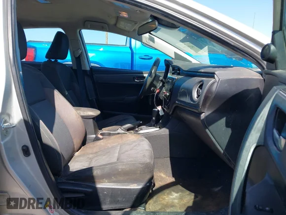 ✅ 2019 Toyota Corolla SE • VIN: 5YFBURHE5KP874631 • Lot: 44395389. Wystawiony na IAAI z przebiegiem 192 849 mil. Bezpłatny archiwum sprzedaży aukcyjnych z USA i szczegółowy raport historii pojazdu na DreamBid. Zdjęcie 5.