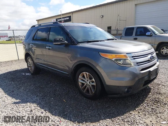 ✅ 2014 Ford Explorer XLT • VIN: 1FM5K7D80EGA99552 • Лот: 45403790. Опубликован ранее на IAAI с пробегом 274 849 миль. Бесплатный доступ к архиву аукционных продаж из США и подробный отчёт об истории автомобиля на DreamBid. Изображение 1.