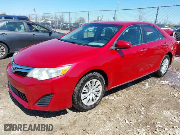 ✅ 2012 Toyota Camry XLE • VIN: 4T4BF1FK0CR211848 • Lot: 44810415. Wystawiony na IAAI z przebiegiem 112 686 mil. Bezpłatny archiwum sprzedaży aukcyjnych z USA i szczegółowy raport historii pojazdu na DreamBid. Zdjęcie 2.