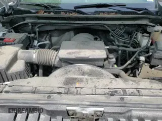 ✅ 2023 GMC Sierra 2500HD • VIN: 1GT39LE76PF161681 • Lot: 59667035. Wystawiony na Copart z przebiegiem 38 094 mil. Bezpłatny archiwum sprzedaży aukcyjnych z USA i szczegółowy raport historii pojazdu na DreamBid. Zdjęcie 13.