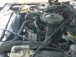 ✅ 1988 Cadillac Brougham • VIN: 1G6DW51Y8JR764728 • Лот: 43152182. Опубликован ранее на IAAI с пробегом 53 299 миль. Бесплатный доступ к архиву аукционных продаж из США и подробный отчёт об истории автомобиля на DreamBid. Изображение 13.