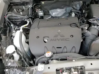 ✅ 2025 Mitsubishi Outlander S • VIN: JA4ARUAU3SU006254 • Лот: 80903755. Опубликован ранее на Copart с пробегом 4 104 миль. Бесплатный доступ к архиву аукционных продаж из США и подробный отчёт об истории автомобиля на DreamBid. Изображение 15.