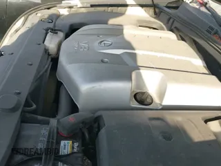 ✅ 2003 Lexus GX 470 • VIN: JTJBT20XX30006043 • Lot: 43542198. Wystawiony na IAAI z przebiegiem 214 219 mil. Bezpłatny archiwum sprzedaży aukcyjnych z USA i szczegółowy raport historii pojazdu na DreamBid. Zdjęcie 18.