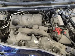 ✅ 2021 Toyota RAV4 Limited • VIN: JTMN1RFV9MD083775 • Lot: 82466415. Listed on Copart with 88,784 mi. Free auction sales archive from the USA and detailed vehicle history report at DreamBid. Image 14.