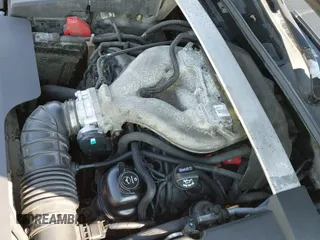 ✅ 2009 Cadillac CTS AWD • VIN: 1G6DT57V290110796 • Lot: 43245896. Wystawiony na IAAI z przebiegiem 157 591 mil. Bezpłatny archiwum sprzedaży aukcyjnych z USA i szczegółowy raport historii pojazdu na DreamBid. Zdjęcie 19.