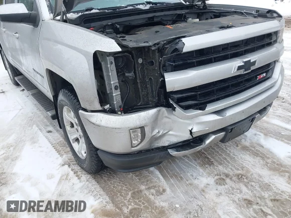 ✅ 2018 Chevrolet Silverado 1500 LT • VIN: 3GCUKREC3JG637917 • Lot: 44498451. Wystawiony na IAAI z przebiegiem 85 629 mil. Bezpłatny archiwum sprzedaży aukcyjnych z USA i szczegółowy raport historii pojazdu na DreamBid. Zdjęcie 6.