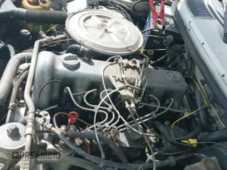 ✅ 1980 Mercedes-Benz 240 • VIN: WDB12319012016266 • Lot: 42305258. Listed on IAAI with 289,708 mi. Free auction sales archive from the USA and detailed vehicle history report at DreamBid. Image 18.