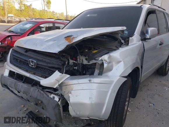 ✅ 2003 Honda Pilot EX • VIN: 2HKYF18503H512372 • Lot: 44855416. Wystawiony na IAAI z przebiegiem 186 624 mil. Bezpłatny archiwum sprzedaży aukcyjnych z USA i szczegółowy raport historii pojazdu na DreamBid. Zdjęcie 6.