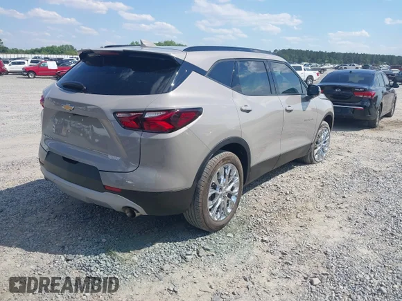 ✅ 2021 Chevrolet Blazer LT • VIN: 3GNKBCRS9MS582176 • Лот: 42192476. Опубліковано раніше на IAAI з пробігом 29 863 миль. Безкоштовний доступ до архіву аукціонних продажів зі США та докладний звіт про історію автомобіля на DreamBid. Зображення 4.