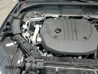 ✅ 2025 Volvo XC60 Core • VIN: YV4M12RJ8S1097190 • Lot: 66376445. Listed on Copart with 6,919 mi. Free auction sales archive from the USA and detailed vehicle history report at DreamBid. Image 13.