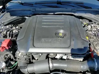 ✅ 2018 Jaguar XE • VIN: SAJAD4FN7JCP33621 • Lot: 81761265. Listed on Copart with 64,698 mi. Free auction sales archive from the USA and detailed vehicle history report at DreamBid. Image 13.