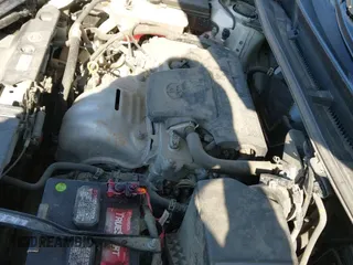 ✅ 2018 Toyota RAV4 XLE • VIN: JTMWFREV2JD132897 • Lot: 43310664. Listed on IAAI with 96,612 mi. Free auction sales archive from the USA and detailed vehicle history report at DreamBid. Image 20.