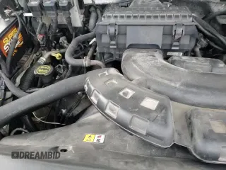 ✅ 2006 Lincoln Mark LT • VIN: 5LTPW18576FJ20707 • Лот: 85299094. Опубликован ранее на Copart с пробегом 148 058 миль. Бесплатный доступ к архиву аукционных продаж из США и подробный отчёт об истории автомобиля на DreamBid. Изображение 13.